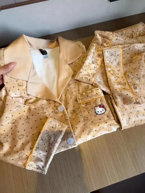 甜美少女卡通Kitty金丝绒睡衣女冬季加厚新款大码长裤家居服套装