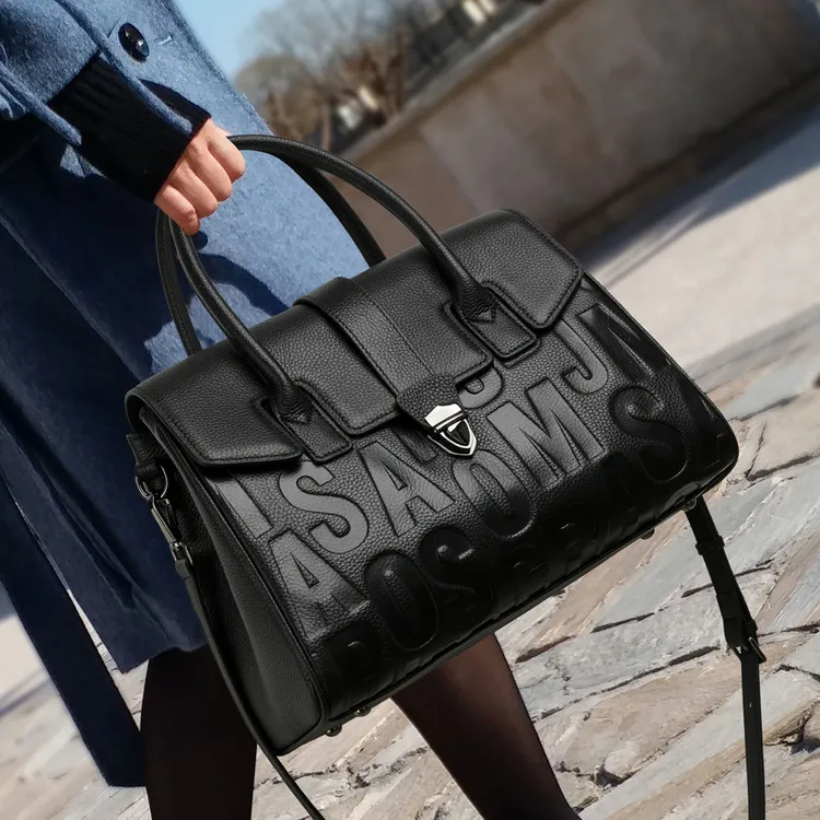 CCAMO女士包包新款2025爆款包网红款字母手提包高级感大包通勤包