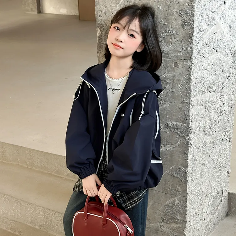 女童秋装连帽外套2025秋季新款儿童韩系洋气休闲中大童假两件潮酷