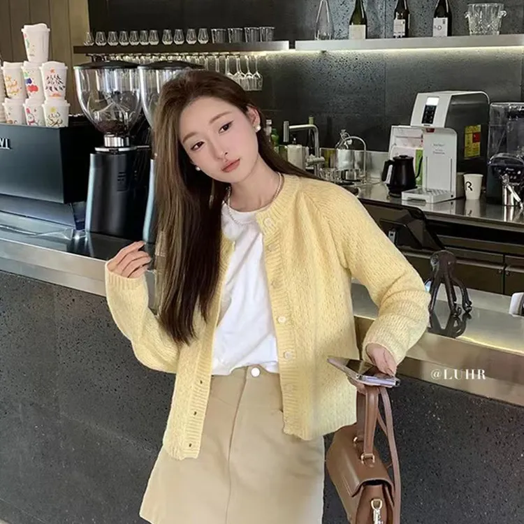打底外套时尚芝士针织衫2025春季新款小香风秋冬圆领毛衣上衣女