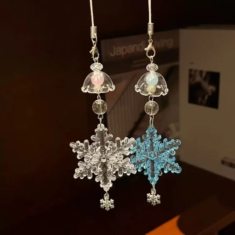 新款第一片雪花风铃少女手机链可爱咕本手工挂件送闺蜜挂饰礼物