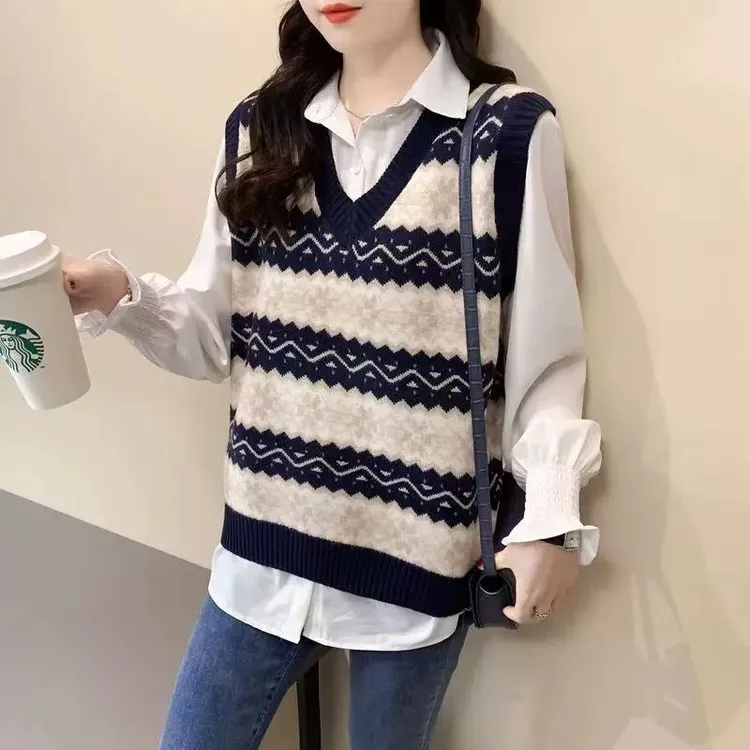 针织马甲背心女2025秋冬新款洋气时尚宽松外穿马夹女百搭毛衣坎肩