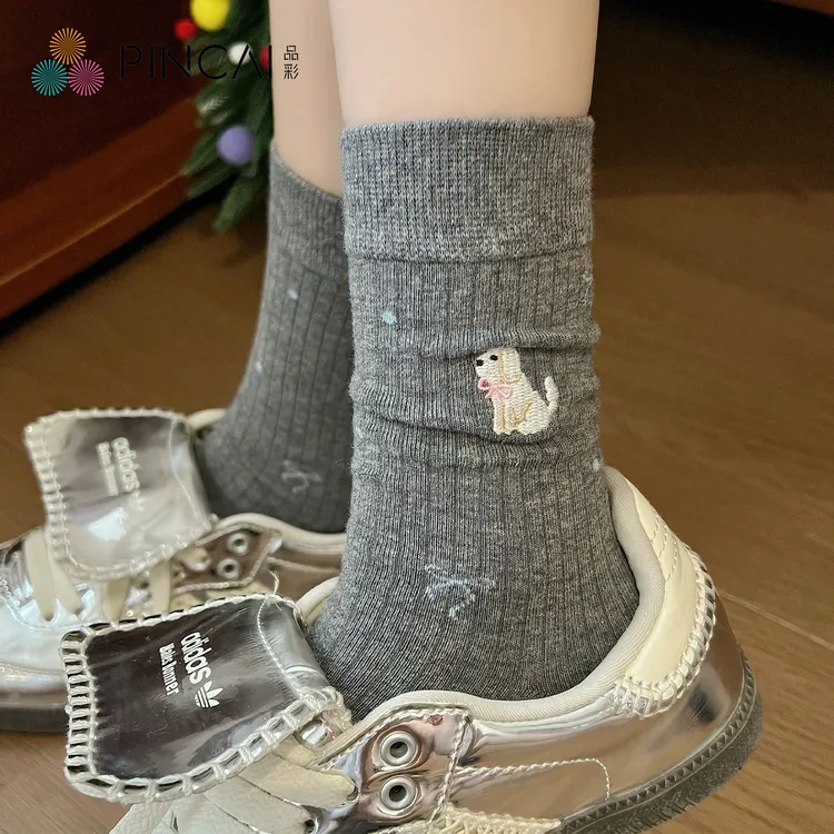 小狗刺绣灰色袜子女中筒袜ins潮纯棉春秋款日系卡通可爱堆堆长袜