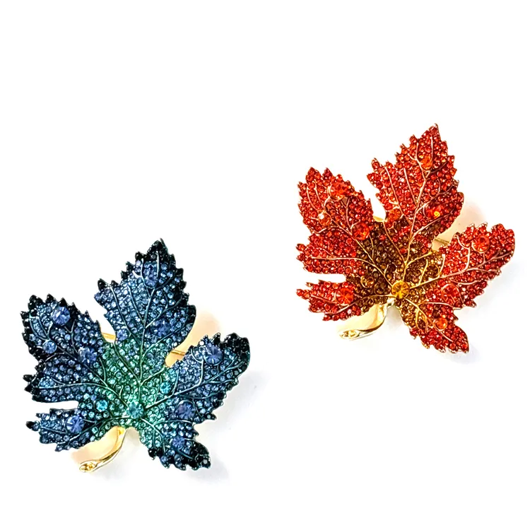 锌合金合成锆石胸针 高级感网红风红色枫叶胸针女时尚轻奢胸花