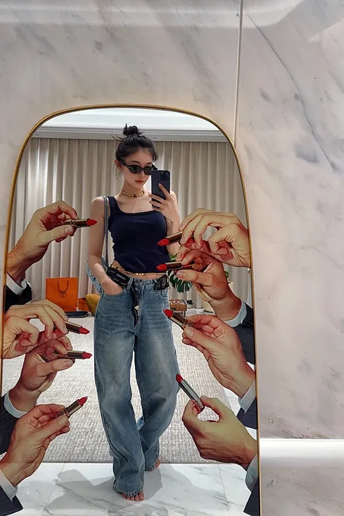 【RUNAWAY REALIST】水洗磨白清新蓝微低腰阔腿牛仔裤 K066