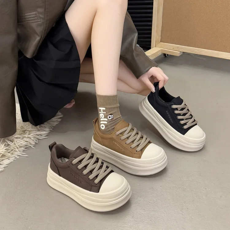 2025年秋季单鞋厚底加绒小白鞋小个子增高休闲运女酷感增高女板鞋