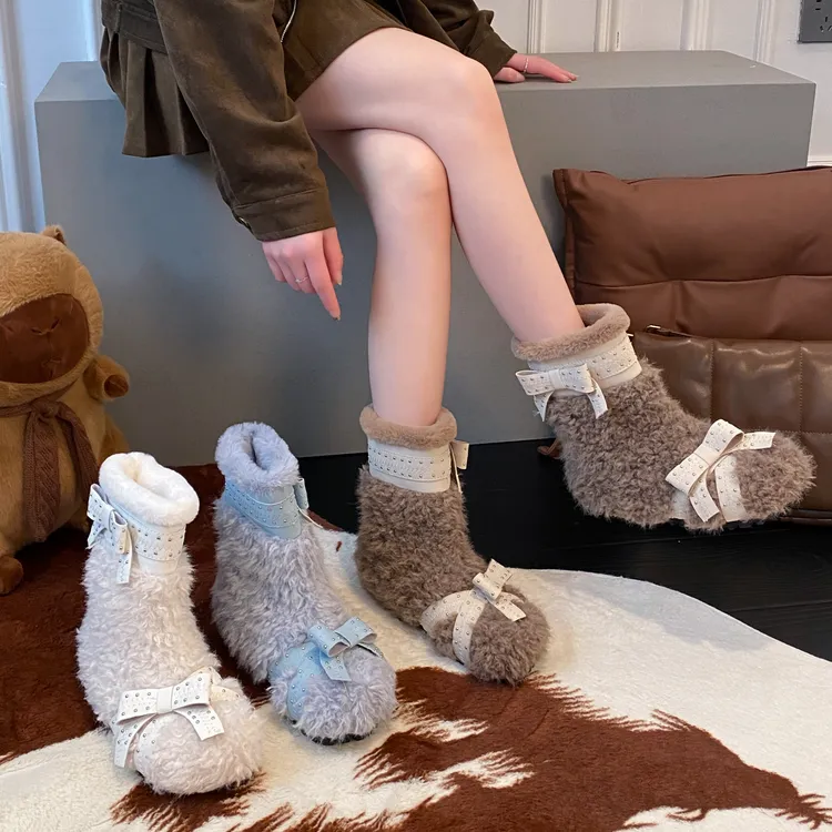 贾不假平底高筒雪地靴女2025冬季新款爆款洋气流行加绒棉鞋毛茸茸