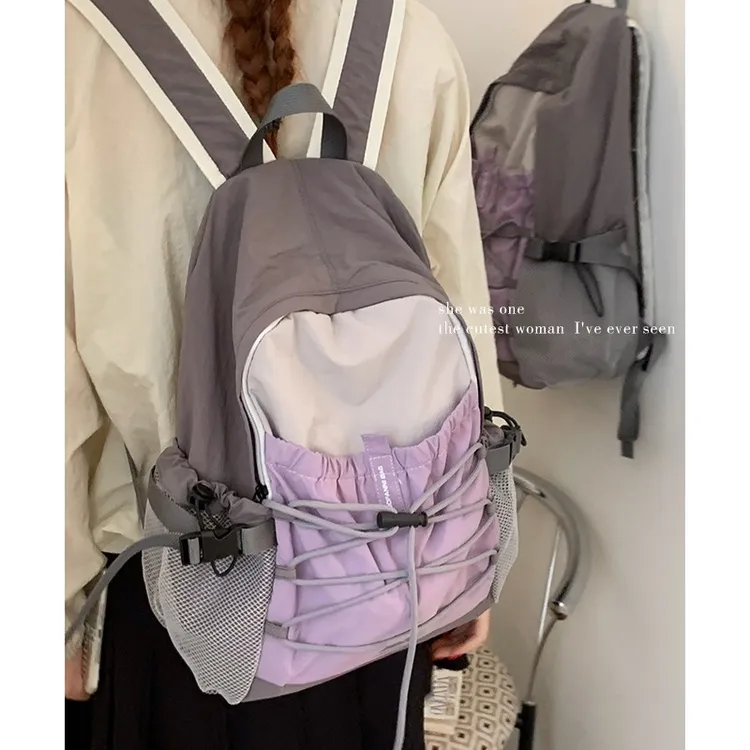 出游旅行双肩包包女款爆款2025新款大容量学生书包通勤背包登山包