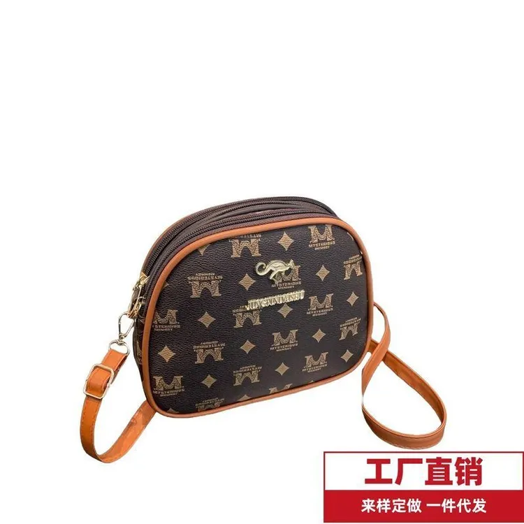 新款小圆包大容量三层拉链斜挎包印花小包简约手机包单肩包零钱