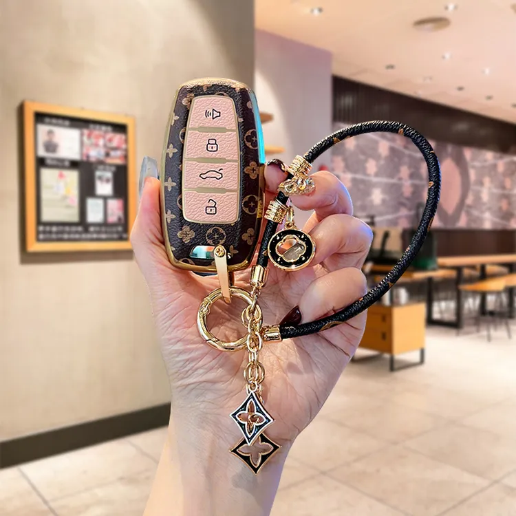 长城欧拉黑猫车钥匙套舒适保护壳白猫小野猫轻奢链豪华旗舰复古包