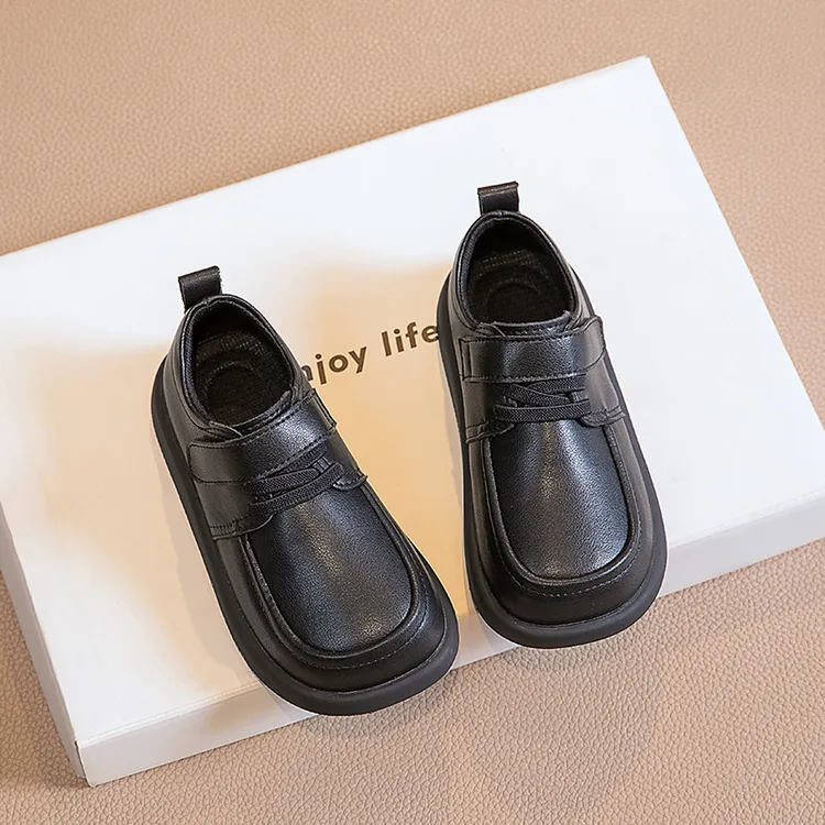 男童皮鞋2025新款真皮儿童黑色小学生表演软底防滑女童演出单鞋潮
