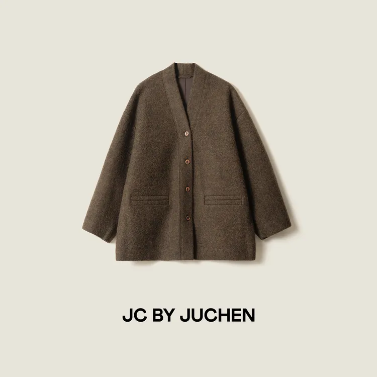 “丛林秘境”中长款道袍落肩廓形羊毛针织毛呢大衣 FW102012-194