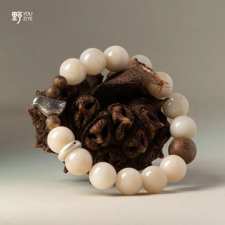 由子野【人间四月天】和田玉 小众设计手串