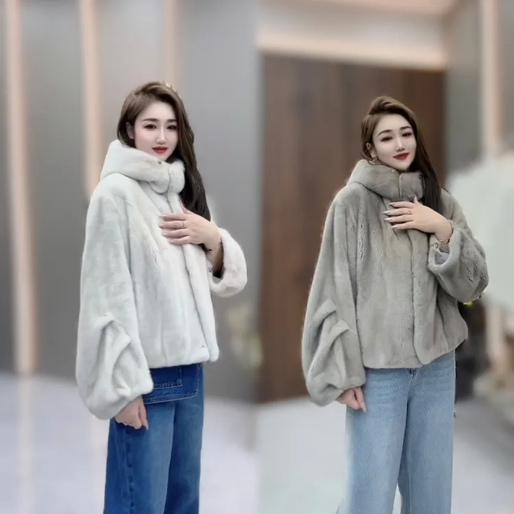 15车《抖抖袖》防风帽秋冬时尚新版短款貂皮大衣