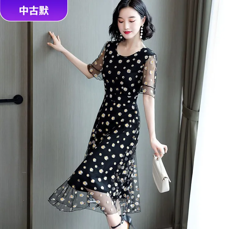 1短袖碎花连衣裙女夏2025新款时尚大码遮肚长款修身收腰显瘦l