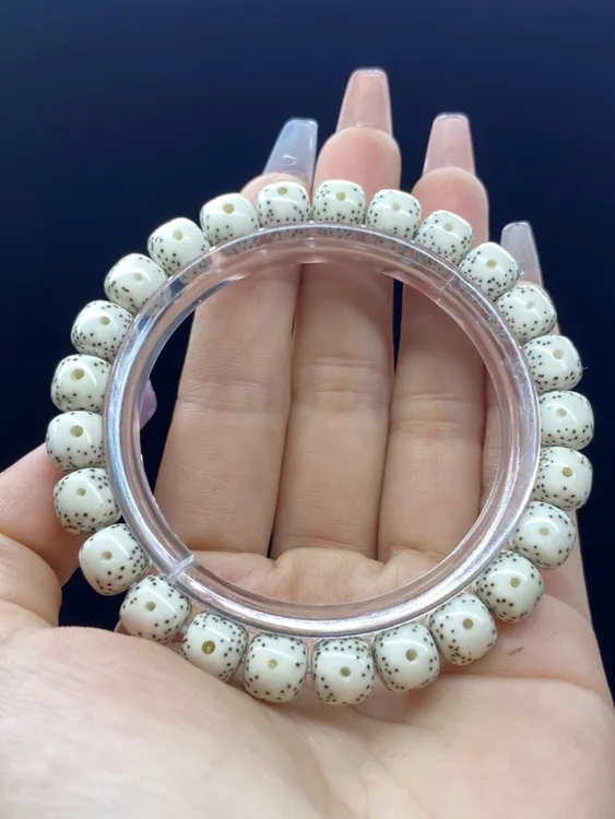 海南原生态星月菩提原生态顺白8x9尺寸大眼睛 同枝一物一图