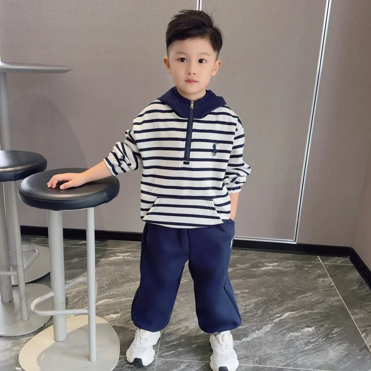 男童卫衣套装秋装2025新款酷帅儿童春秋款男孩运动洋气帅气潮时髦