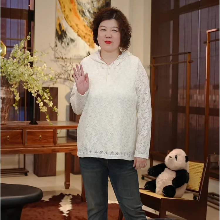 金雀绫【西山白鹭】时尚连帽蕾丝设计师款加宽加大小衫SZA3SY606