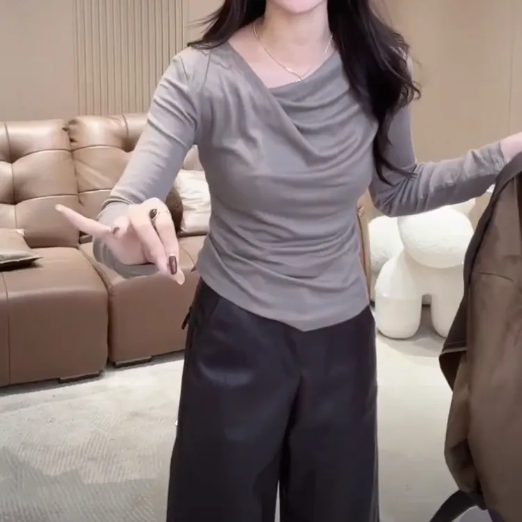 褶皱显瘦舒适纯色长袖T恤女士2025新款秋季百搭修身打底上衣套头