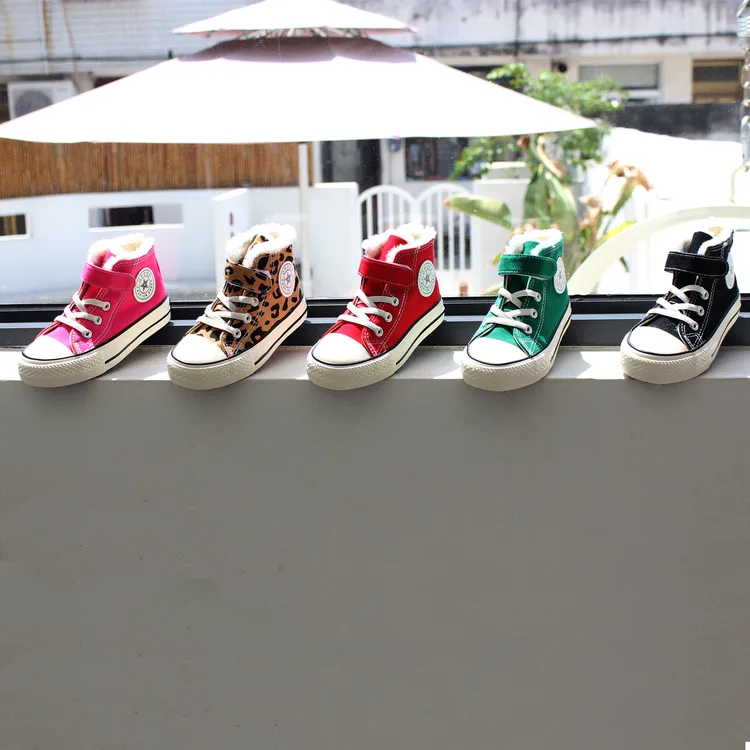 女童男童棉鞋冬季休闲风车缝线极简风平跟圆头魔术贴保暖冬鞋软底