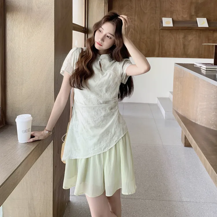 新中式国风复古刺绣连衣裙2025夏季新款拼接短裙小个子假两件短裙