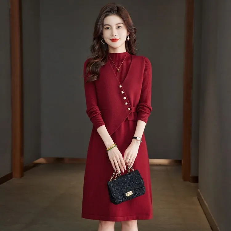 喜婆高级感马甲针织连衣裙两件套秋冬年轻妈妈小个子中长款毛衣裙