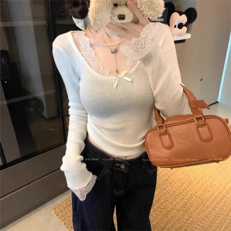 纯欲风蕾丝拼接针织衫女秋冬新款修身显瘦内搭性感打底毛衣上衣潮