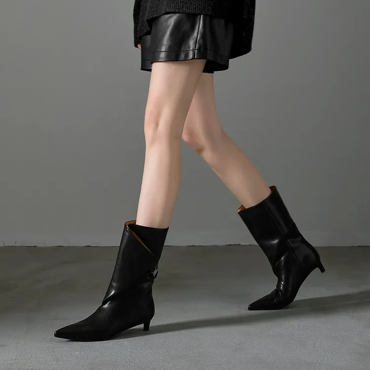 真皮小众设计辣妹宽筒靴秋冬小猫跟尖头矮筒西部中筒靴显瘦裤管靴