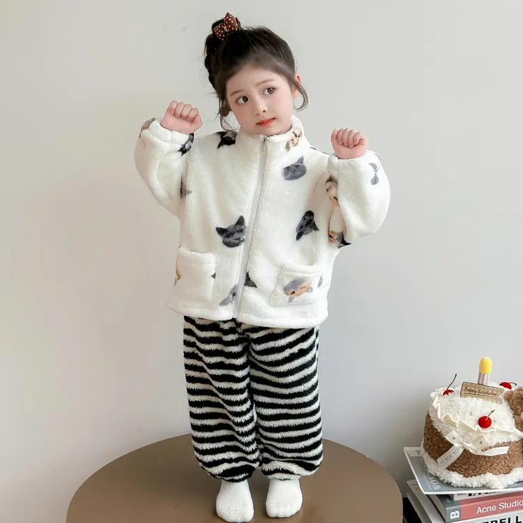 女童睡衣秋冬季法兰绒女孩加厚套装宝宝珊瑚绒冬款保暖儿童家居服