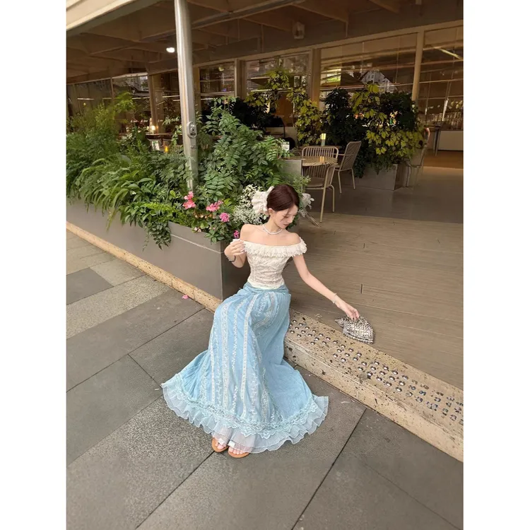 实拍~ 度假碎花花边一字肩上衣+长款轻盈刺绣半秋冬款大码半身裙