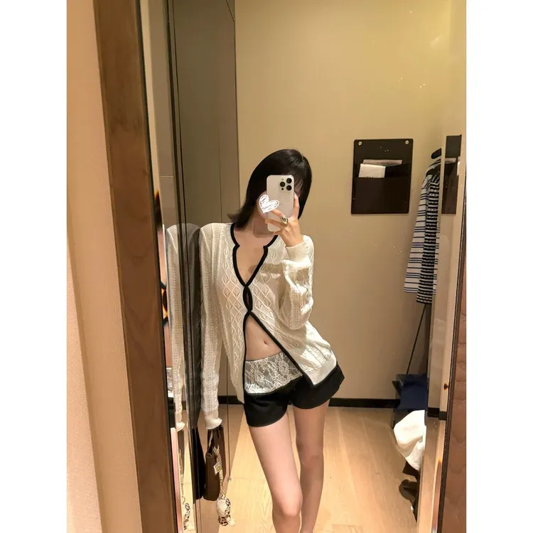 镂空扭结针织开衫外套百搭蕾丝短裤两件套D550