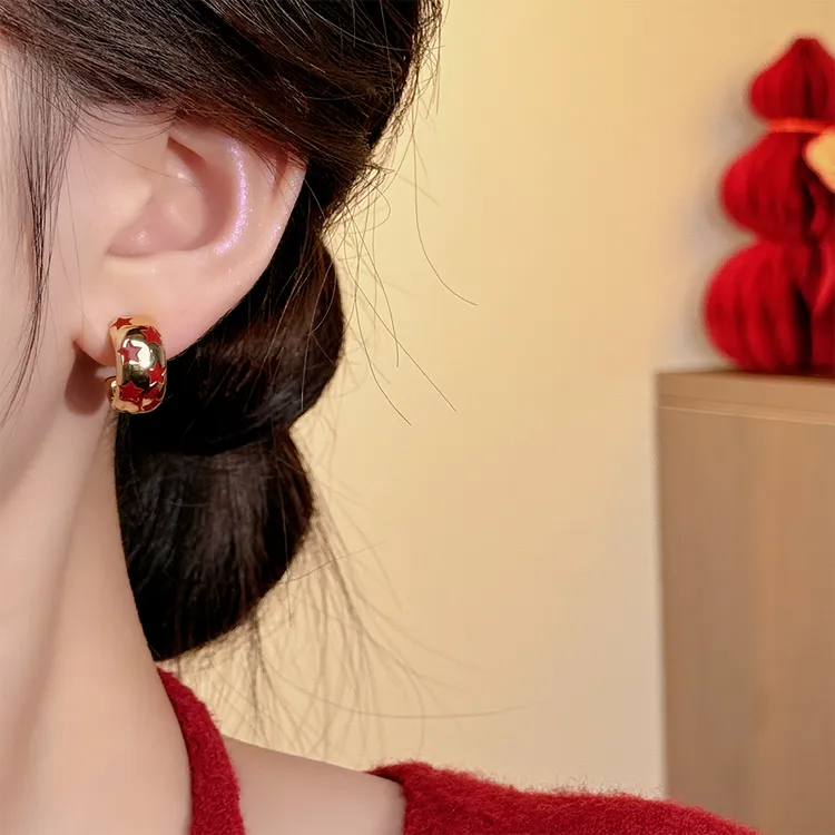 925银针 R145气质轻奢红色五角星耳钉精致时尚百搭高级感耳环