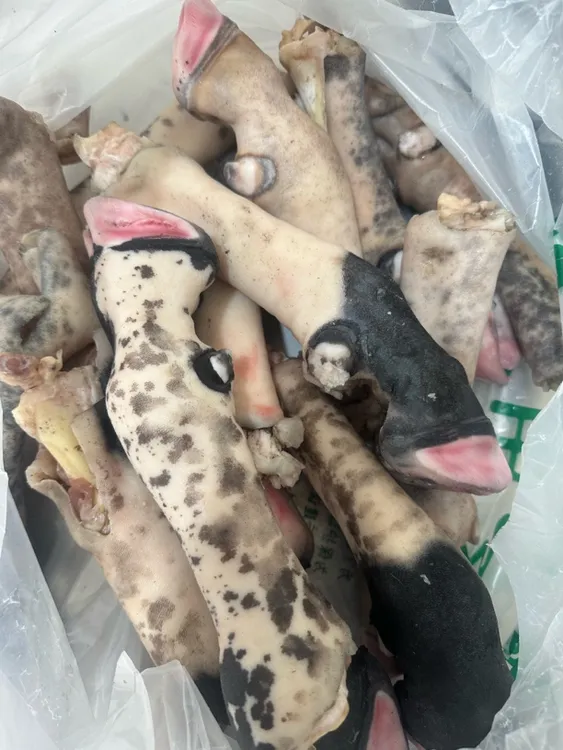 清真新鲜带筋黑花羊蹄