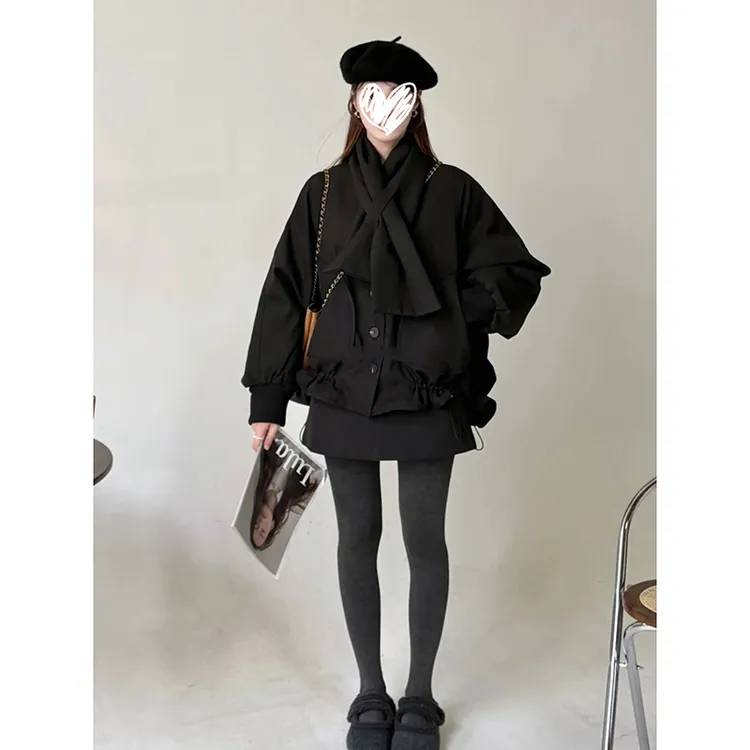 【欧洲假日】冬季新款围巾款宽松V领棉服外套短裙时尚三件套装