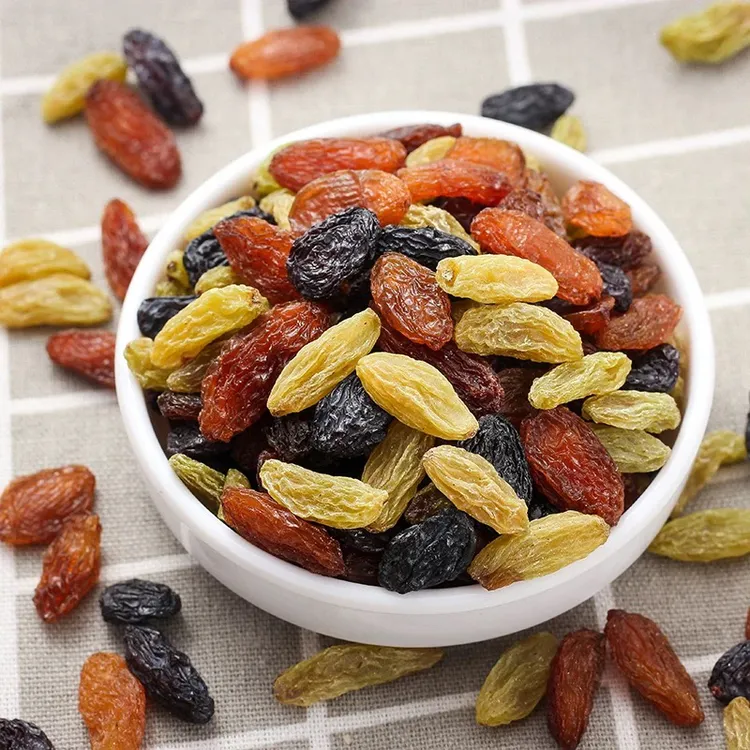 新疆吐鲁番多彩无核葡萄干干净饱满皮薄肉厚可即食可烘培