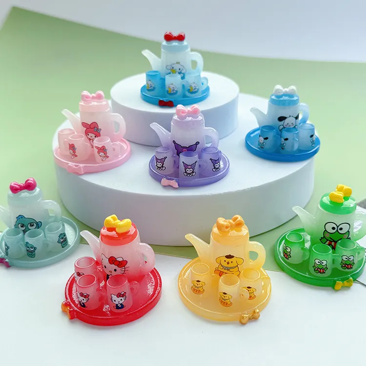微缩仿真迷你三丽鸥茶壶水壶套装可爱卡通树脂小朋友过家家玩具