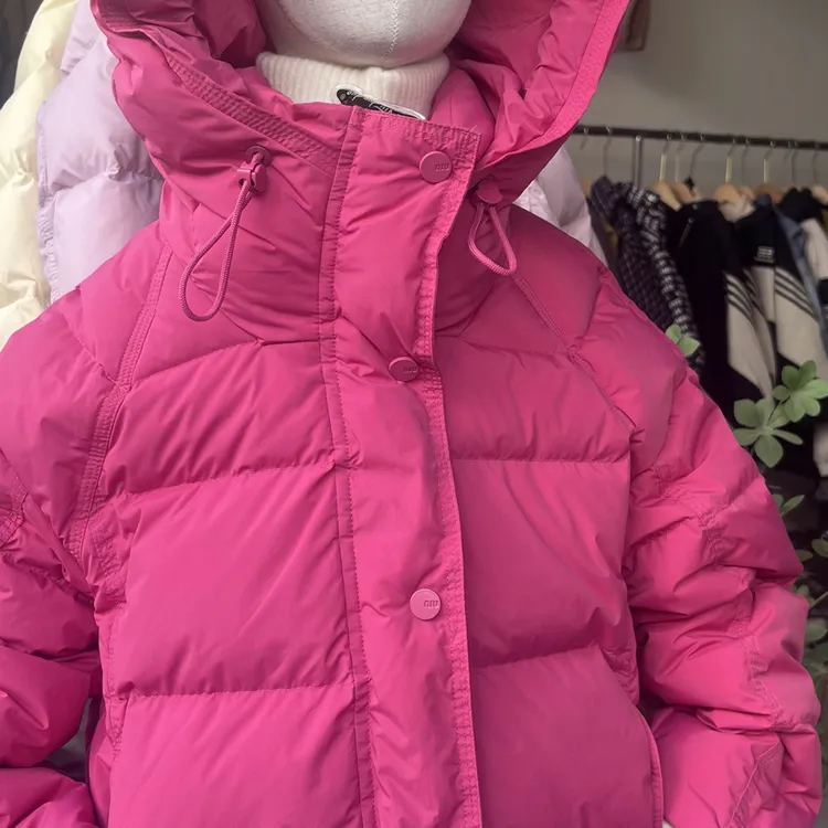 品牌牛家羽绒服2025新款5073，足尺码，不要贪大拍