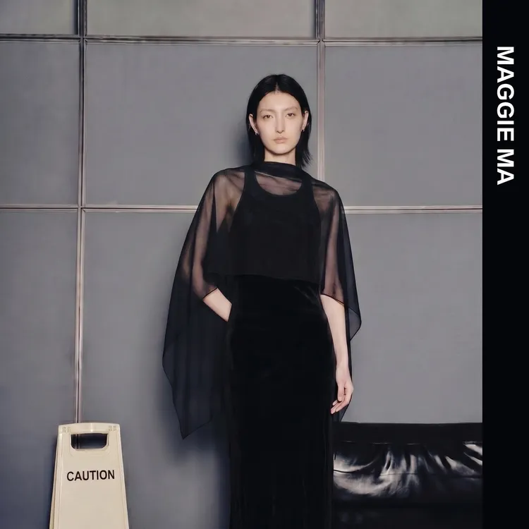 MAGGIE MA马婧设计师款真丝网黑色系带披肩罩衫345S