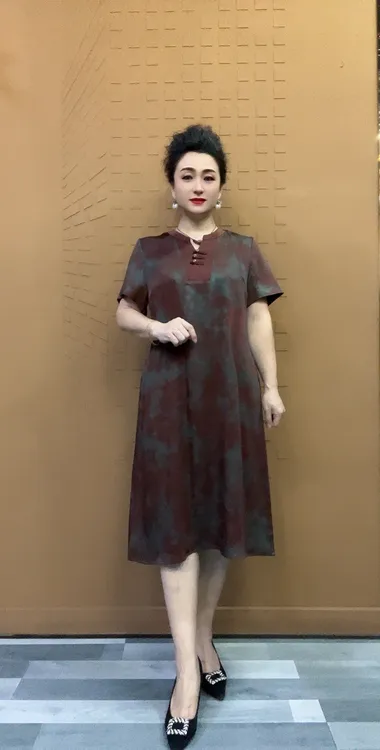 8626中老年女装夏装大码连衣裙中长款时尚妈妈装夏季新款洋气裙子