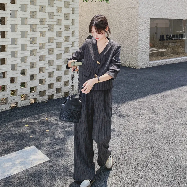 【南北专属】西装套装女秋季2025新款气质休闲轻熟风西服阔腿裤