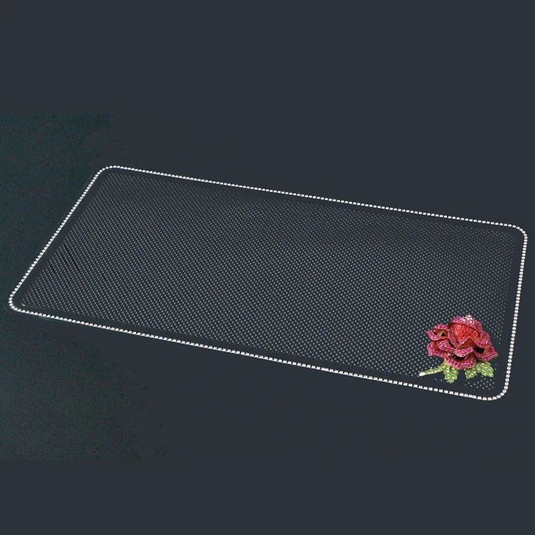 创意女士超大款汽车防滑垫车载仪表台置物垫车用摆件止滑垫耐高温