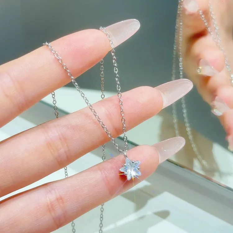 柯柒 钛钢项链 爆闪流星项链女轻奢时尚气质小众设计感甜美锁骨链
