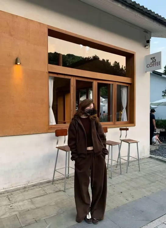 2025新款秋冬松弛感加绒连帽长袖卫衣修身内搭阔腿卫裤时尚套装