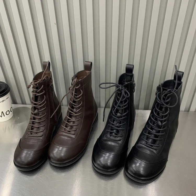 韩版复古拼接系带瘦瘦靴女秋冬款马丁靴女款真皮2025新款马丁靴