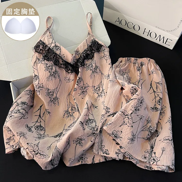 2025年夏季新款睡衣女带胸垫宽松性感吊带短裤黑色蕾丝家居服套装