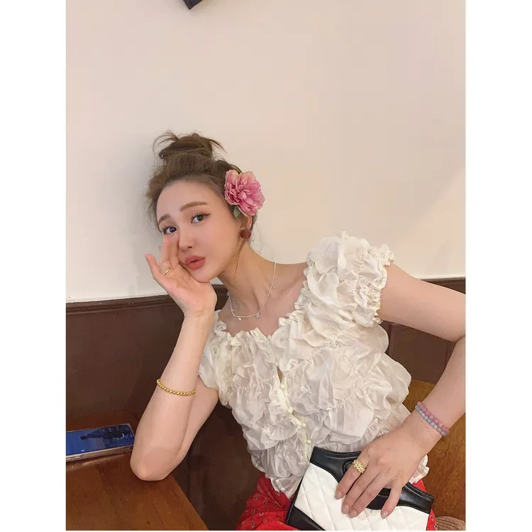 智英欧尼【背心褶皱吊带弹力衬衫高级感显瘦多巴胺风格衣服纯欲风】