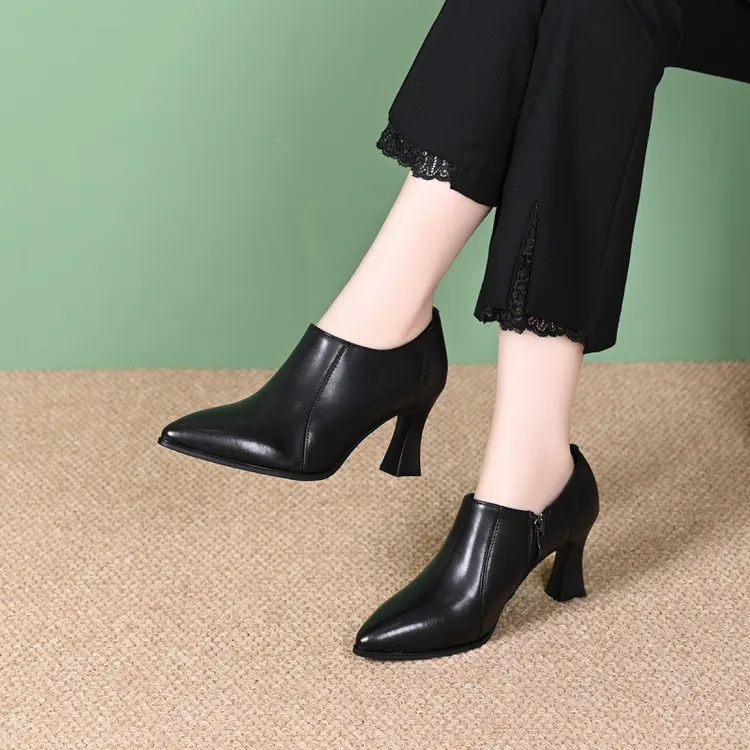 粗跟深口单鞋女2025年春秋季新款磨砂舒适尖头高跟裸靴职业工作鞋