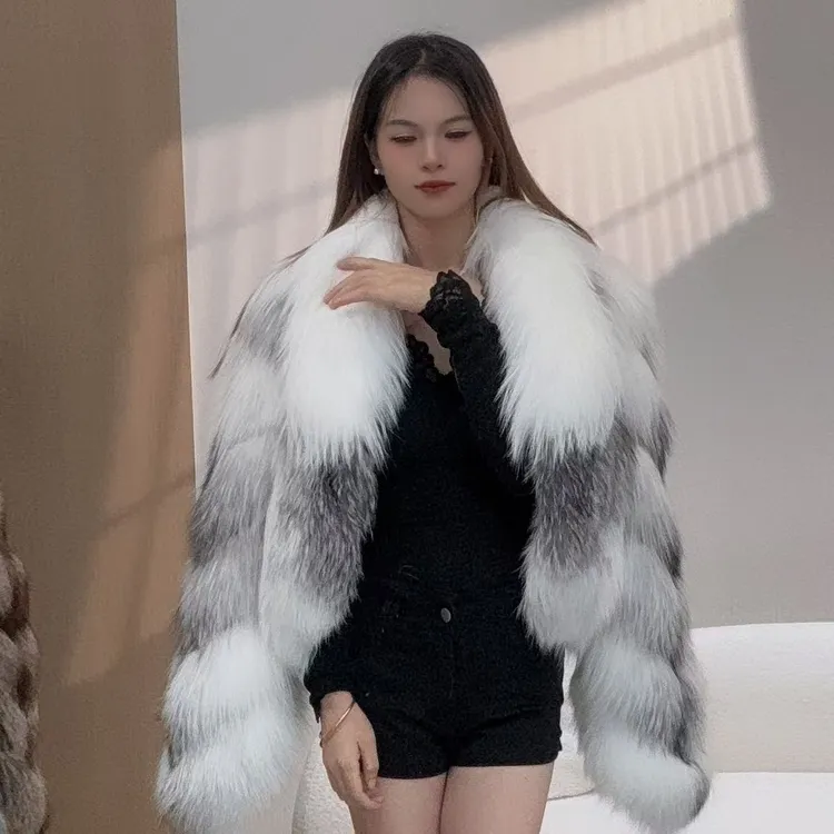 2025新款水晶狐 大理石 银狐 狐狸毛整皮 短款皮草外套女