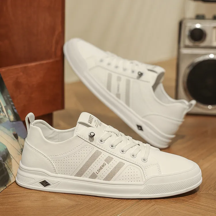 春季时尚透气休闲板鞋小白鞋潮鞋鞋子男款爆款2025新款男鞋子男款