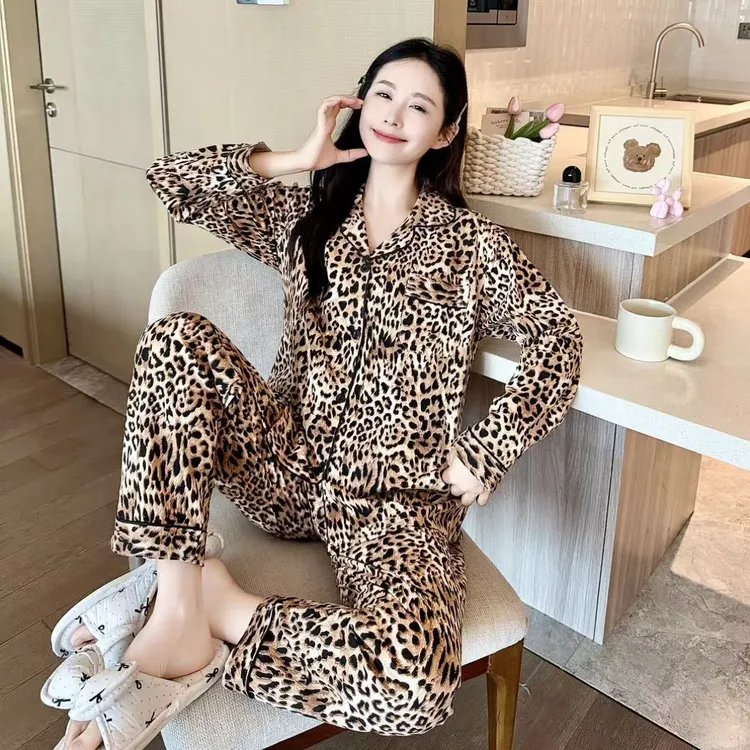 豹纹印花长袖长裤可外穿秋季简约风舒适女睡衣家居服